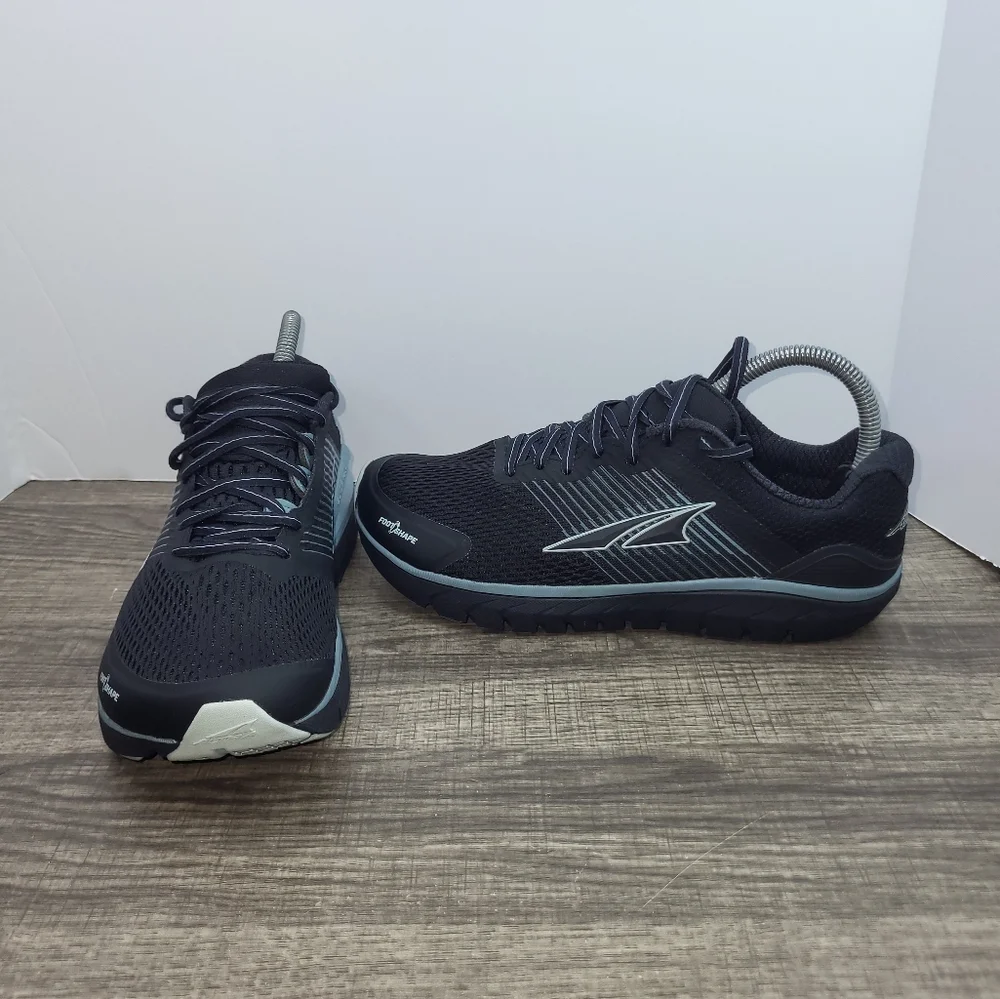 ALTRA Women's Provision 4 Black Running Shoe 8 Footshape